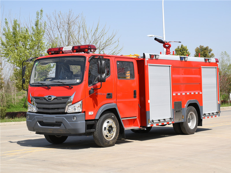 福田6噸水(shuǐ)罐消防車(chē)