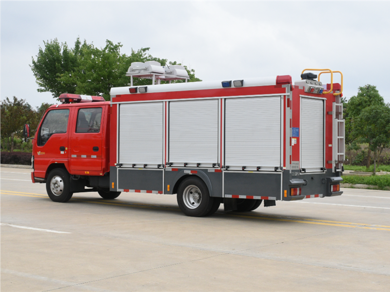五十鈴器(qì)材消防車(chē)