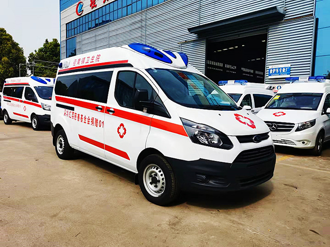 福特全順V362自(zì)動檔負壓救護車(chē)