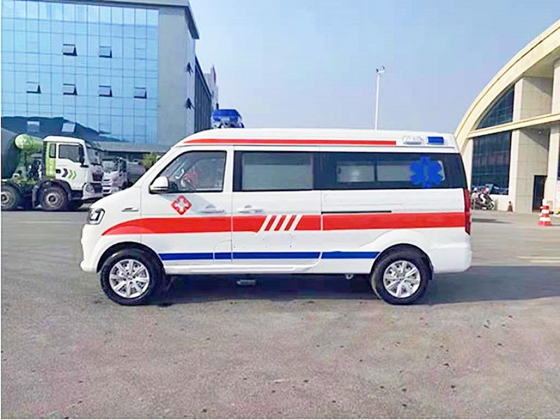 金(jīn)杯海(hǎi)獅救護車(chē)