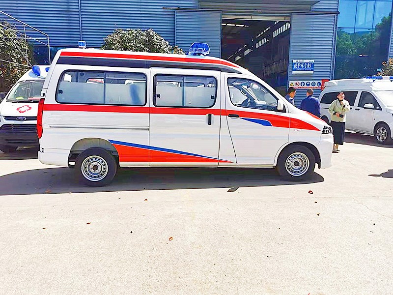 金(jīn)杯海(hǎi)獅王救護車(chē)