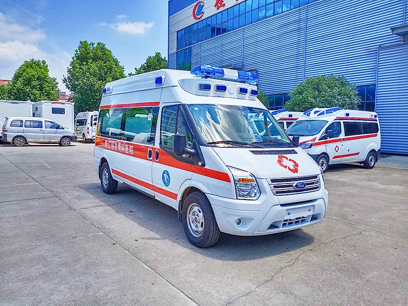 福特新時(shí)代長(cháng)軸高(gāo)頂負壓救護車(chē)